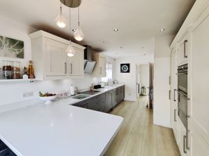 Photo 11- click for photo gallery